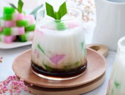 Es Betawi: Minuman Khas Jakarta