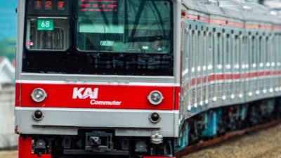 Jadwal Terbaru Kereta Commuter Line di Jakarta